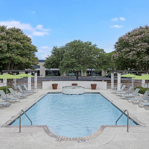 La Calera pool amenity